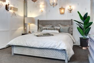 Custom Bed Bedding